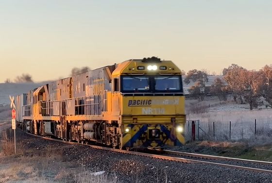 Security International Rail Freight Transporting Goods From China To Belgium