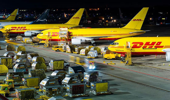 Giao thông vận chuyển hàng hóa DHL Quốc tế 3-5 ngày làm việc